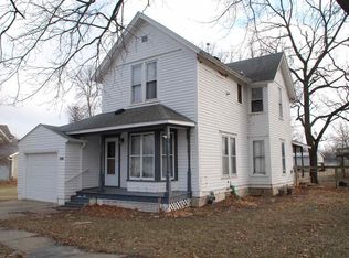 205 Alexander St, Fayette, IA 52142