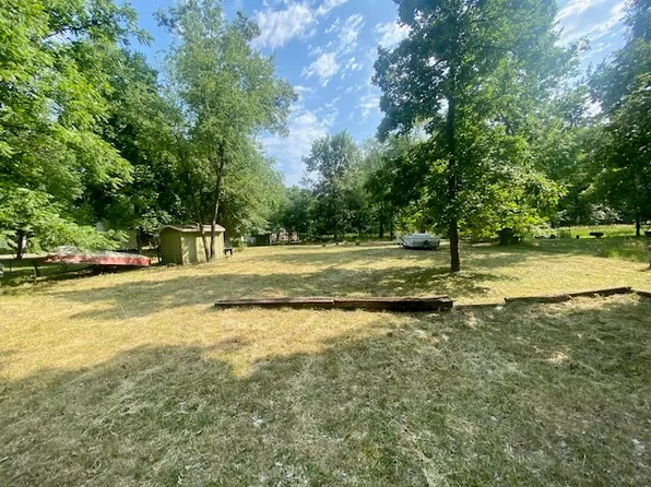 11/172&173 Woodhaven Dr E, Sublette, IL 61367