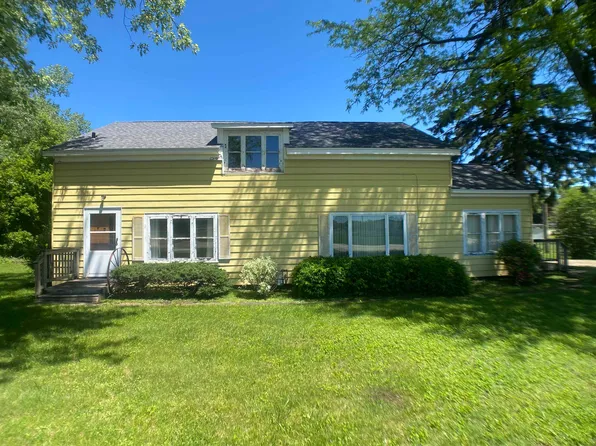 459 W Green Bay St, Bonduel, WI 54107