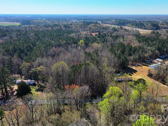 2nd image of 276 Riverside Rd