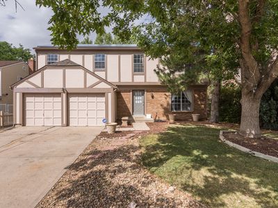 713 S Laredo Cir, Aurora, CO, 80017