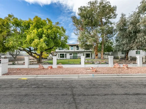 2875 Rosanna St, Las Vegas, NV 89117