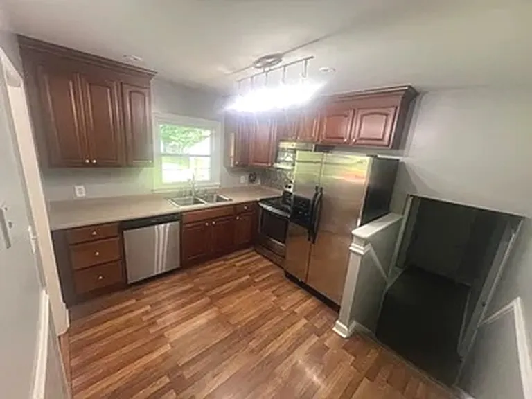 1109 Milltown Rd — Photo 4