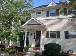 618 Brentwood Dr, Lititz, PA 17543