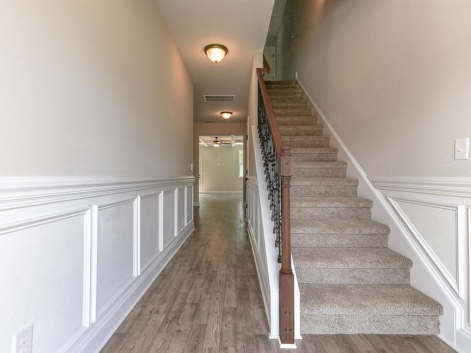 1st image of 214 Eastwoods Section #5