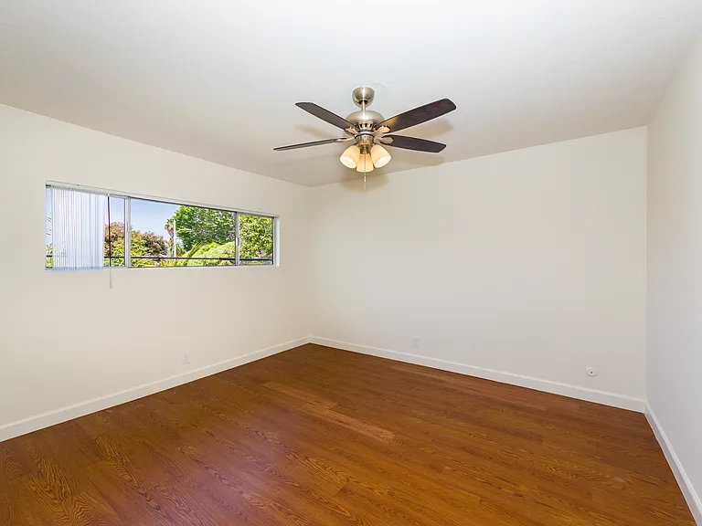 Tonga Apartments — Photo 6