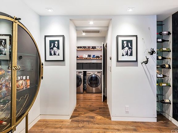 3rd image of 1734 N Fuller Ave APT 309