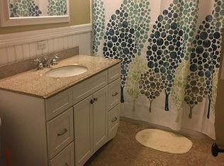 819 Chestnut St #2, Springfield, MA 01107