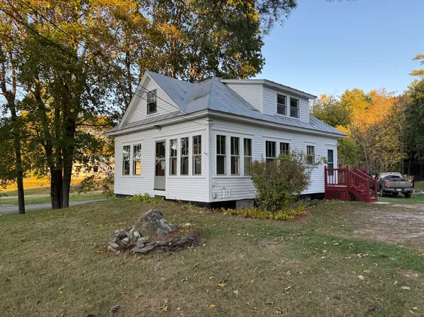 619 Riverside Dr, Augusta, ME 04330