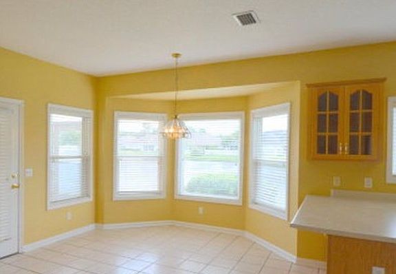 3rd image of 313 Stone Mill Dr