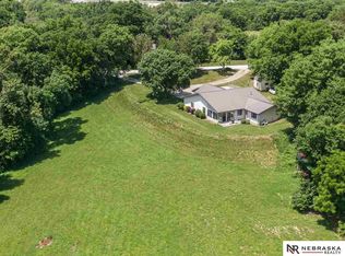 17203 6th Ave, Plattsmouth, NE 68048