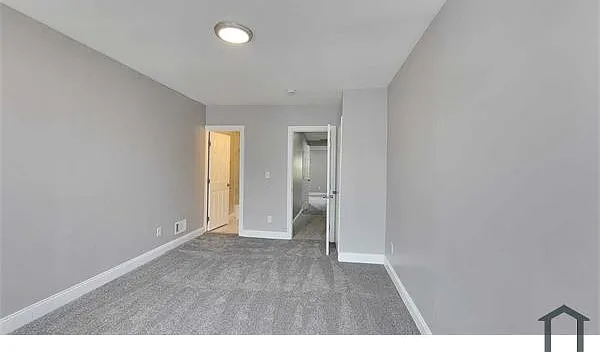 1240 Glyndon Ave — Photo 6