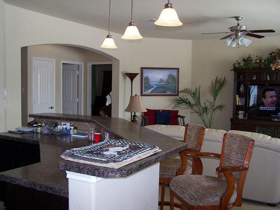 1st image of 128 Briar Grove Dr