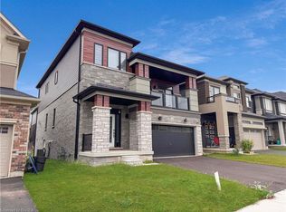 14 Brewis St, Brant, ON N3L0L2