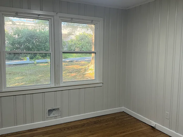 110 Allston Rd — Photo 9