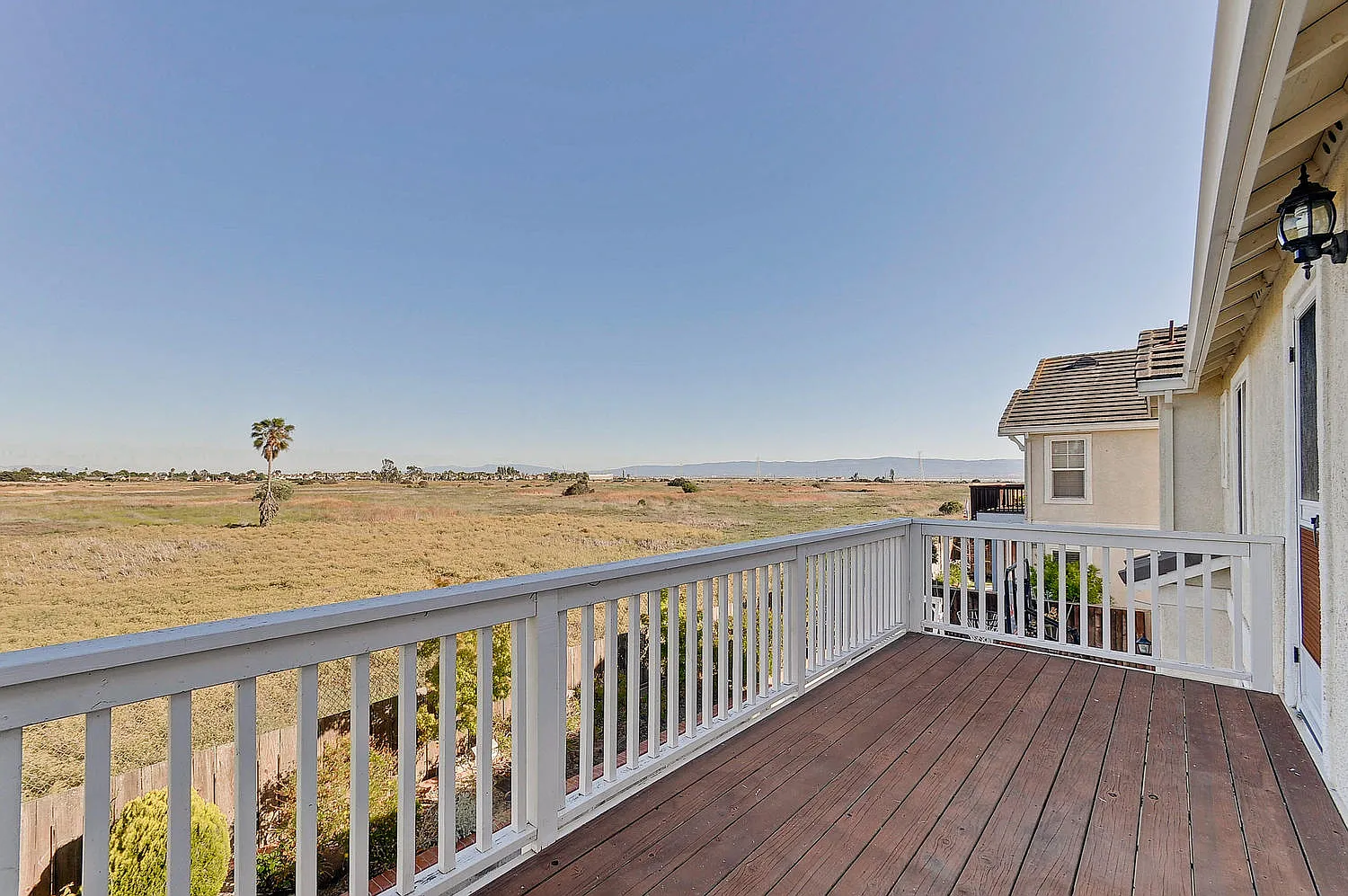 36214 Crystal Springs Dr photo 1