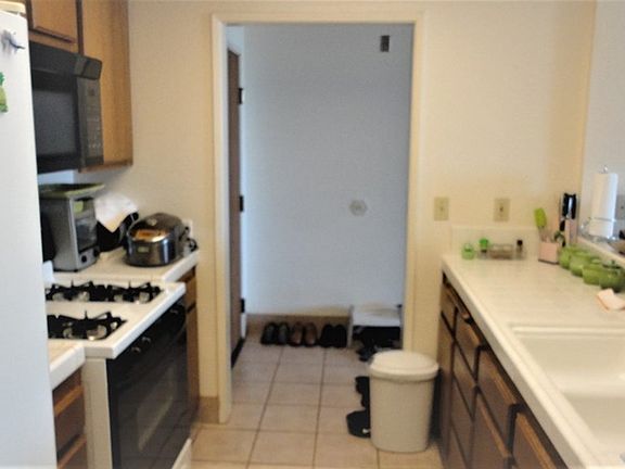 5th image of 2567 Plaza Del Amo Unit 201