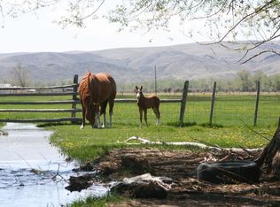 141 Pennington Rd, Twin Bridges, MT 59754