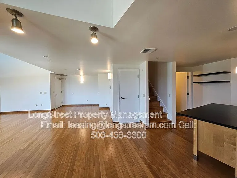 12600 SW Crescent St — Photo 12