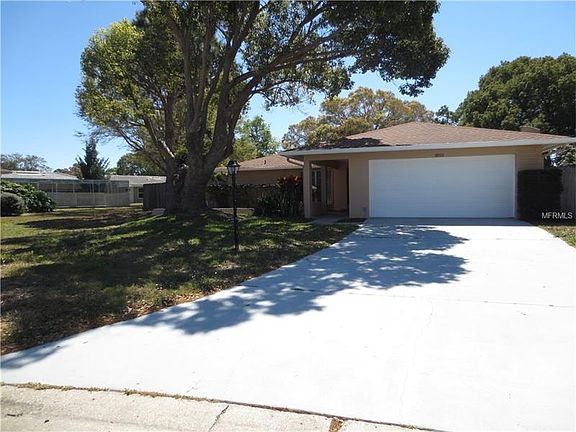 2nd image of 2553 Redwood Cir