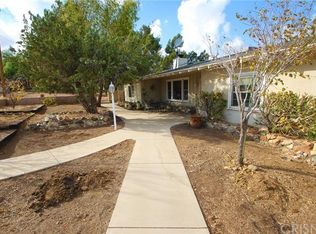 343 E Lago Lindo Rd, Palmdale, CA 93550