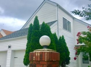 121 Longwood Dr, Manahawkin, NJ 08050