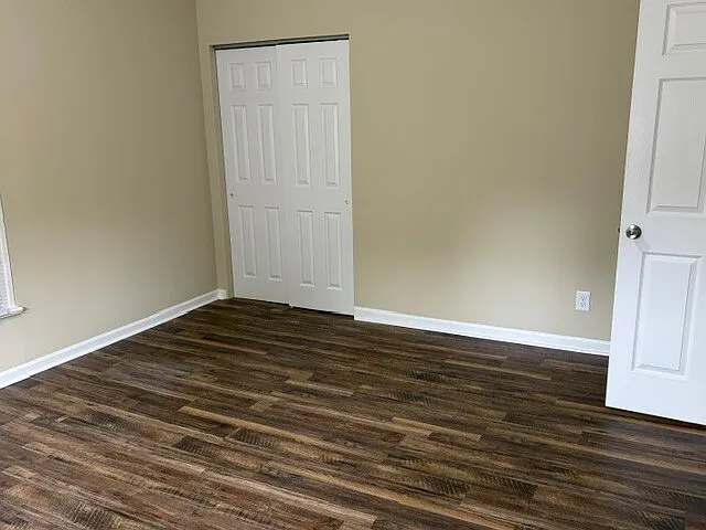 710 Westwood Dr — Photo 6