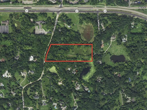 2078 Charlton Rd, Sunfish Lake, MN 55118