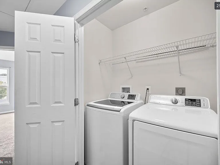 8648 Aspen Grove Ct — Photo 17