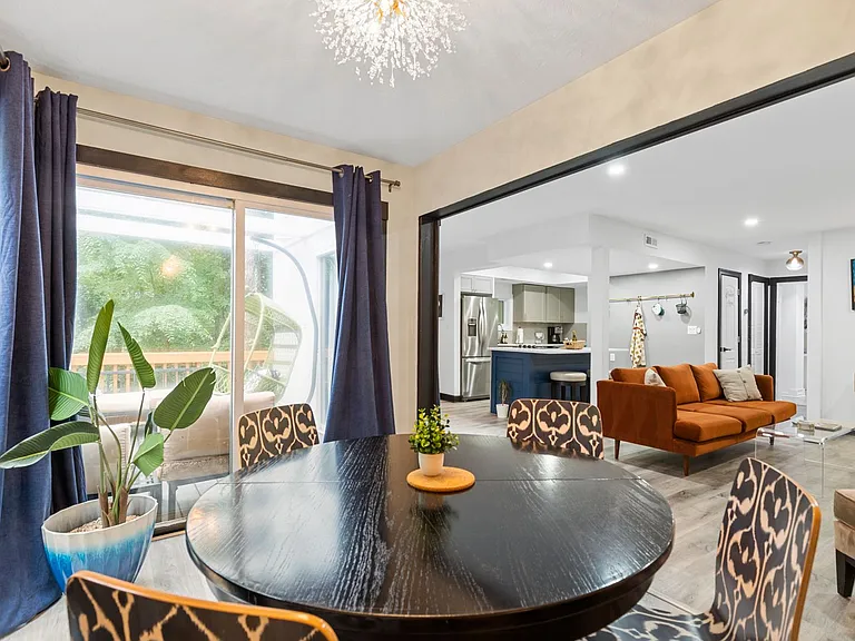 25033 Molokai Dr — Photo 19