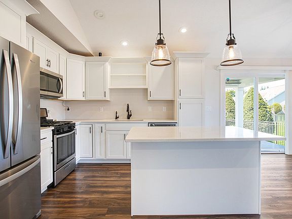 4th image of 2415 Timberstone Dr