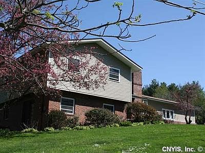 2nd image of 2202 Conley Rd