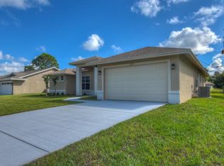 3609 SW Margela St, Port Saint Lucie, FL 34953