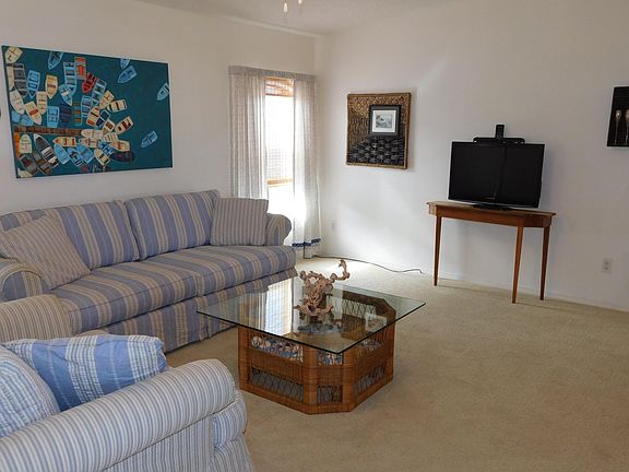 5th image of 8000 Meadowlark Ln