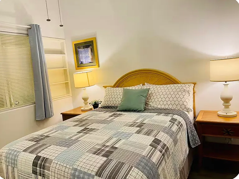 E City Place Dr — Photo 8