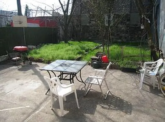 Rented by Owner | media 10