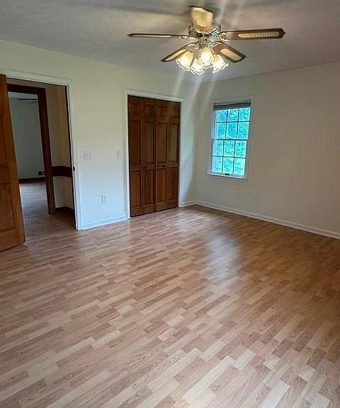 5677 Bentley Rd — Photo 20