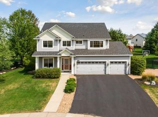 11346 Redwood Pl, Woodbury, MN 55129