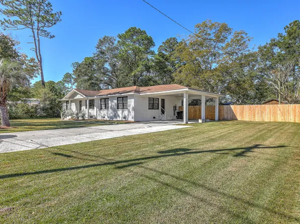 702 N Palmetto St, Summerville, SC 29483