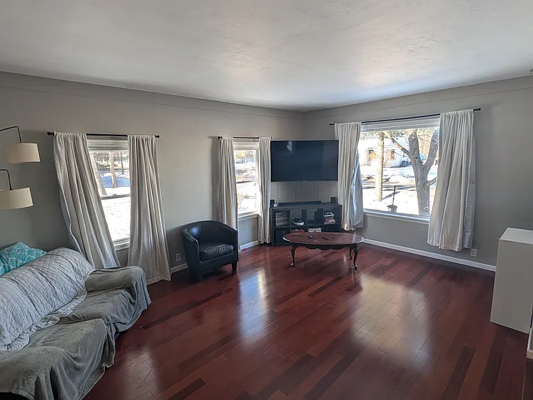 408 W Messenger St #3 — Photo 6