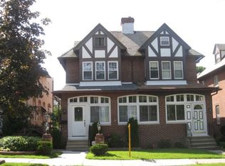 1550 Powell St, Norristown, PA 19401