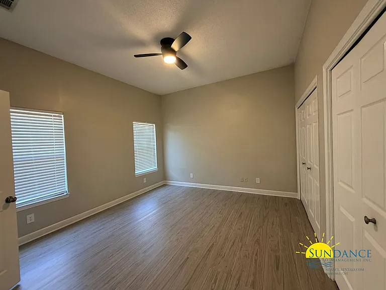 1897 Turnberry Ct — Photo 16