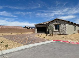 5672 E Badlands Ln, Pahrump, NV 89061