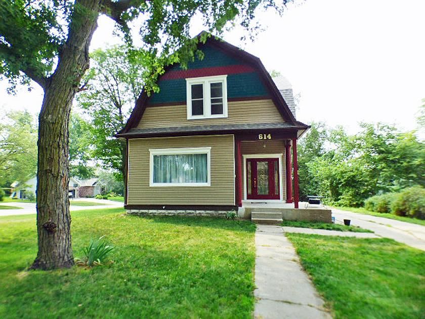 614 E 4th St, Stromsburg, NE 68666 Zillow