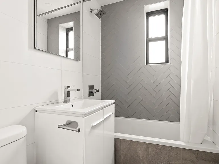 488 Ocean Pkwy #6B — Photo 6