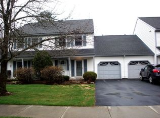 36 Perkins Dr, Essex Jct, VT 05452