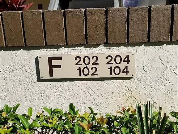 3rd image of 19505 Quesada Ave #F