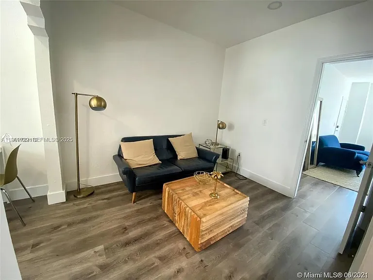 8415 Harding Ave #5 — Photo 7