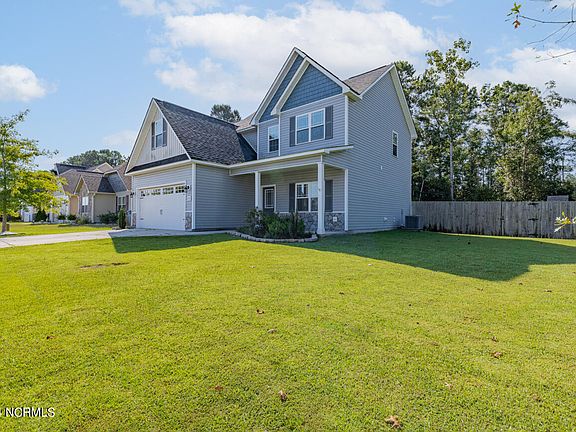 3rd image of 232 Breakwater Drive
