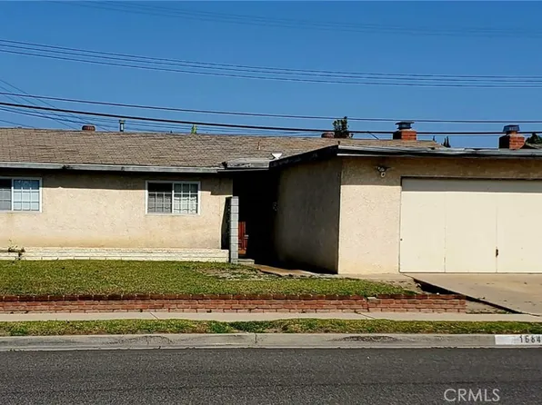 16842 Ross Ln, Huntington Beach, CA 92647